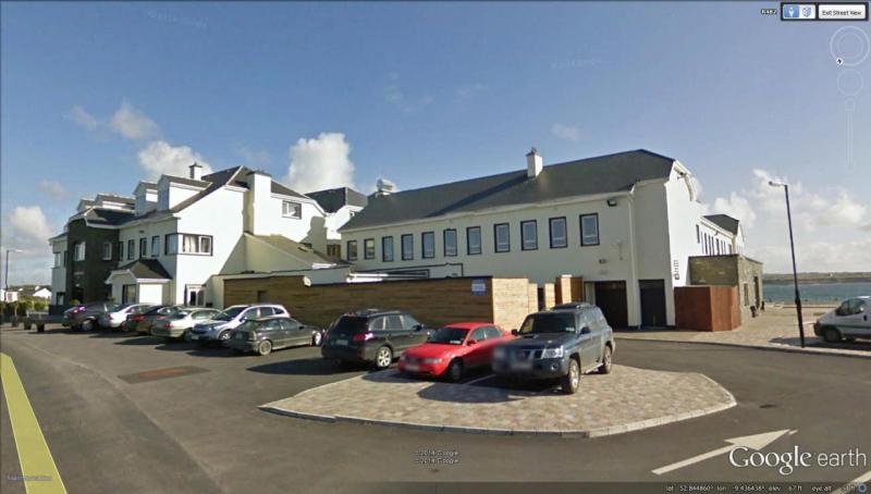 Burke s Armada Hotel SPANISH POINT Clare Pub info Publocation