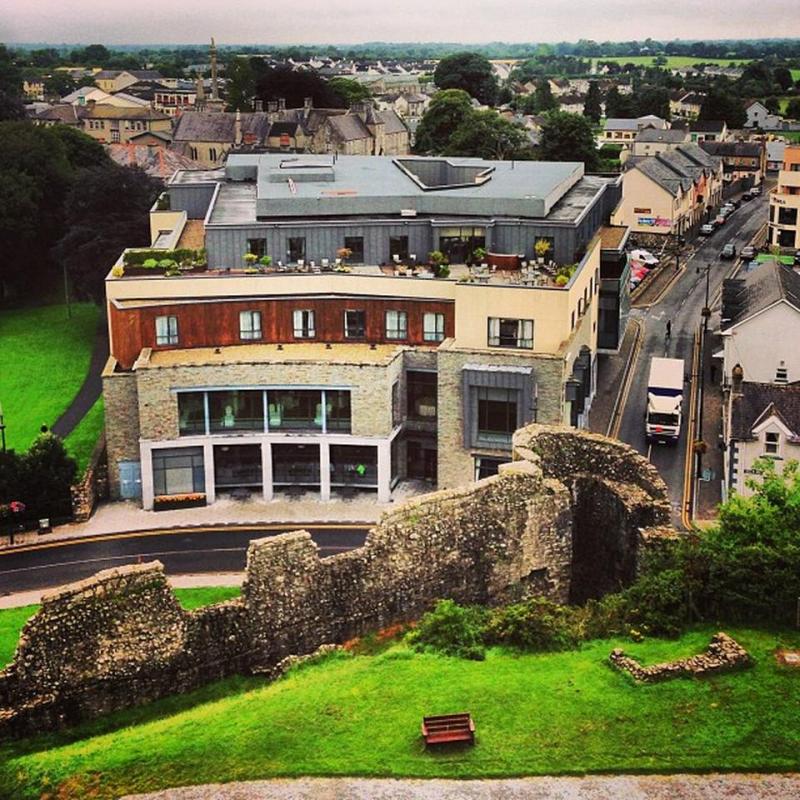 Trim Castle Hotel TRIM Meath Pub Info Publocation trim-castle-hotel-trim-meath-pub-info-publocation