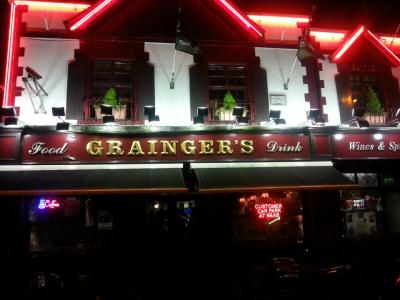 Graingers Bar & Lounge - image 1
