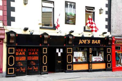 Joe's Bar - image 1