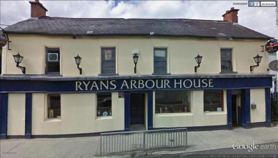 Ryans Arbour House - image 1
