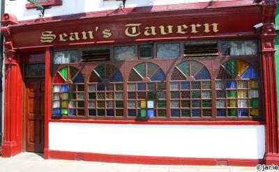 Sean's Tavern - image 1