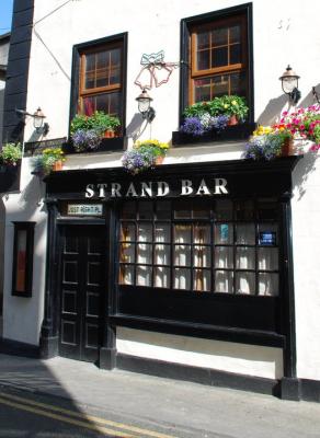 Strand Bar - image 1