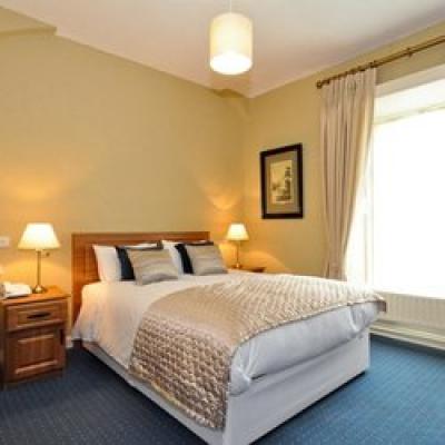 The Brosna Lodge Hotel - image 3