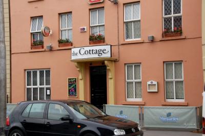 The Cottage Bar - image 1