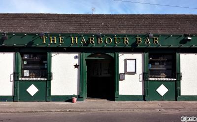 The Harbour Bar - image 3