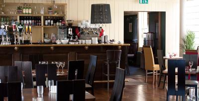 The Harbourmaster Bar - image 2