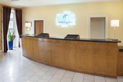 The Holiday Inn - image 3