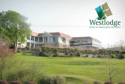 Westlodge Hotel - image 1