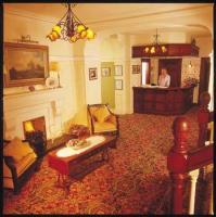 Butler Arms Hotel - image 2