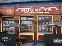 Mooney's Bar - image 1