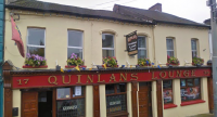 Quinlans Lounge