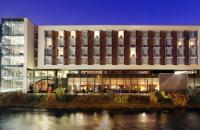 The River Lee Hotel - image 1